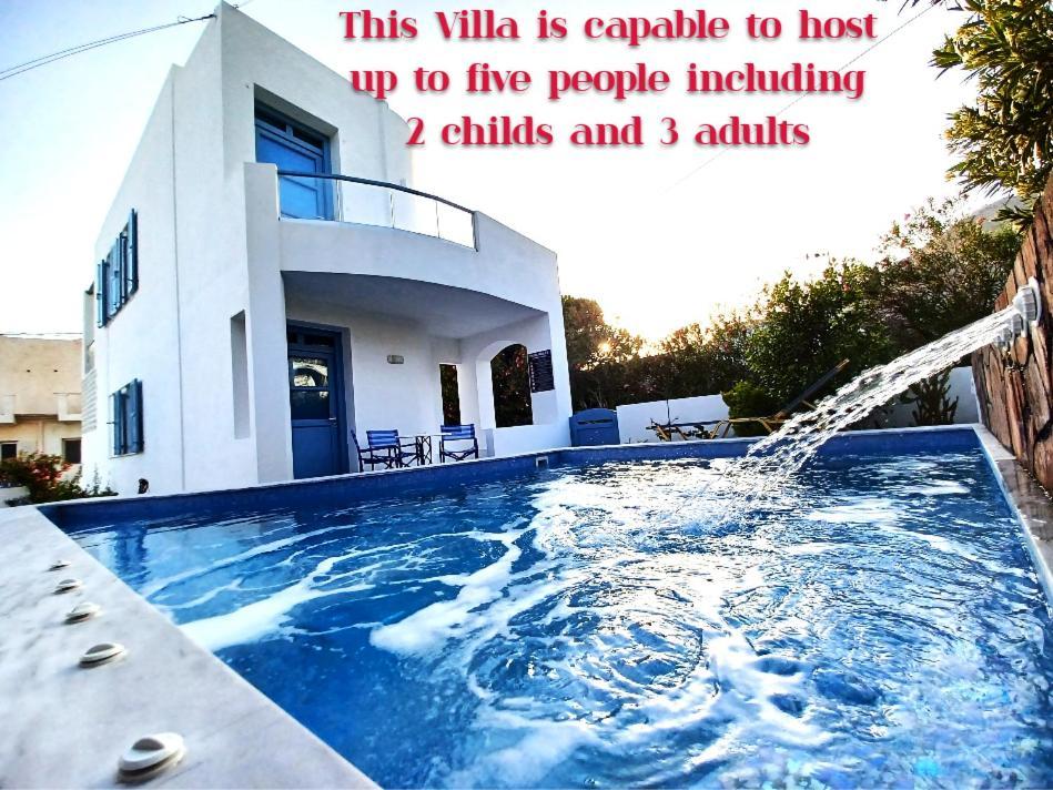 Located By The Sea One Beachfront Private Captain Lazaros Pool Villa With Loft In 750Sqm Spacious Private Plot-Jacuzzi-Sunrelax-Furnished Terace-Gazebo-Private Parking,Sleep 3 Adults And 2 Children, Just Steps From The Black Beach-Seaview Perissa  Esterno foto
